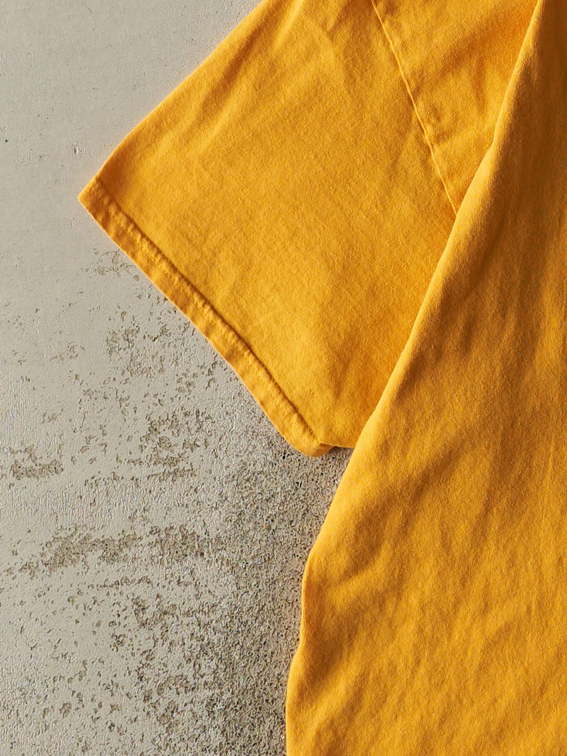 Vintage Y2K Yellow Kobe Bryant Basketball Tee (XL/XXL)