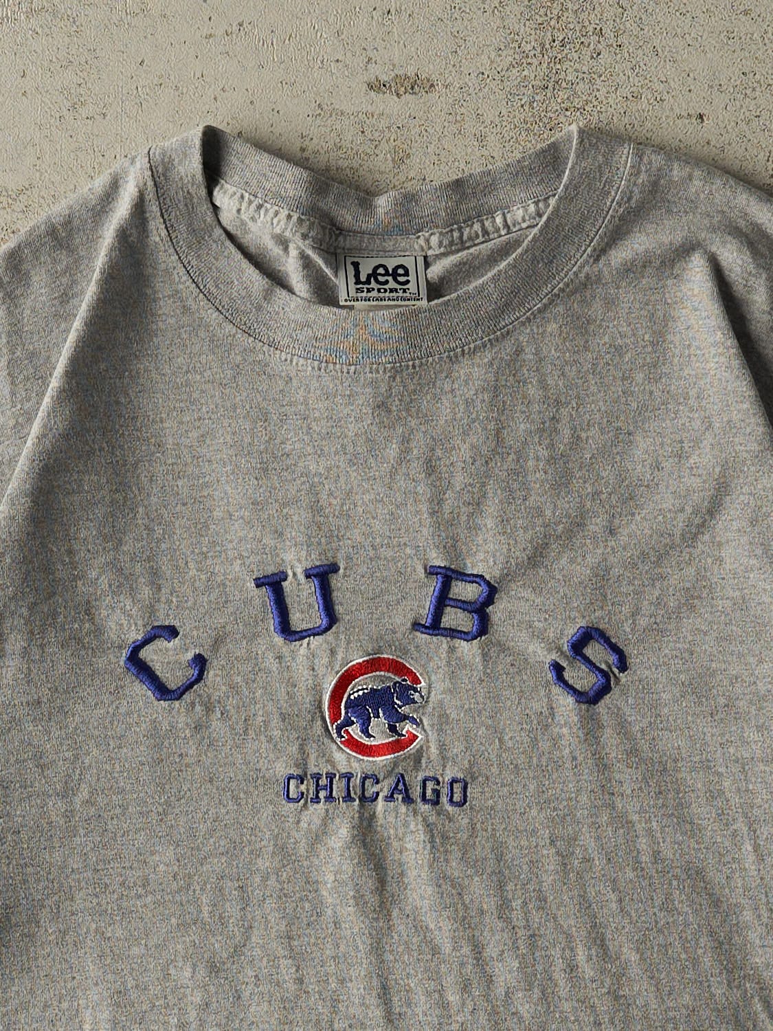 Vintage 90s Grey Chicago Cubs Embroidered Tee (L/XL)
