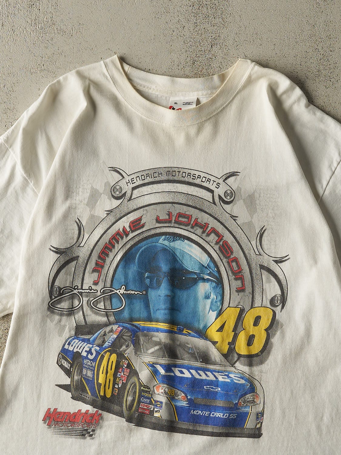 Vintage 06' White Nascar Jimmie Johnson Tee (XL)