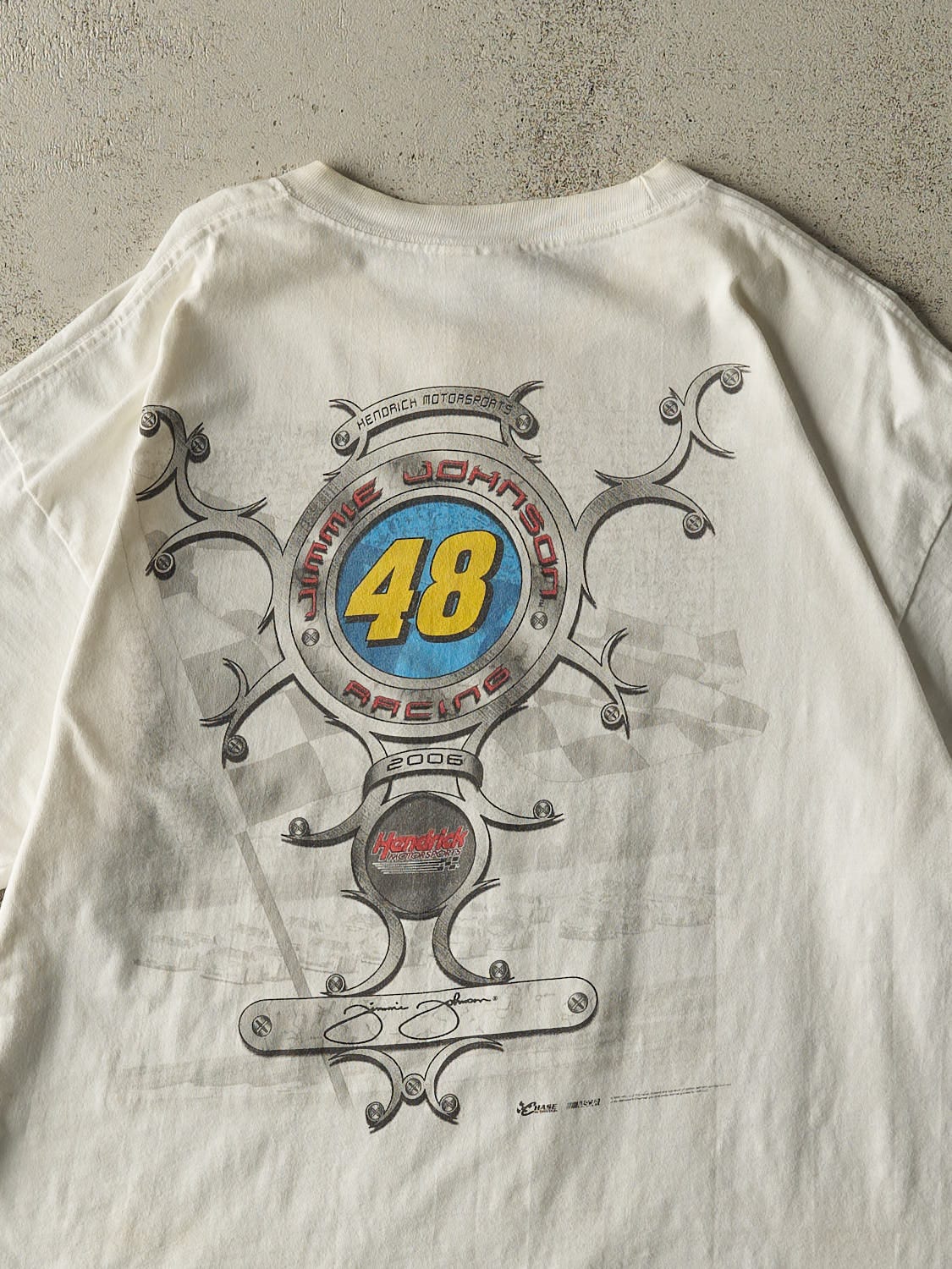 Vintage 06' White Nascar Jimmie Johnson Tee (XL)
