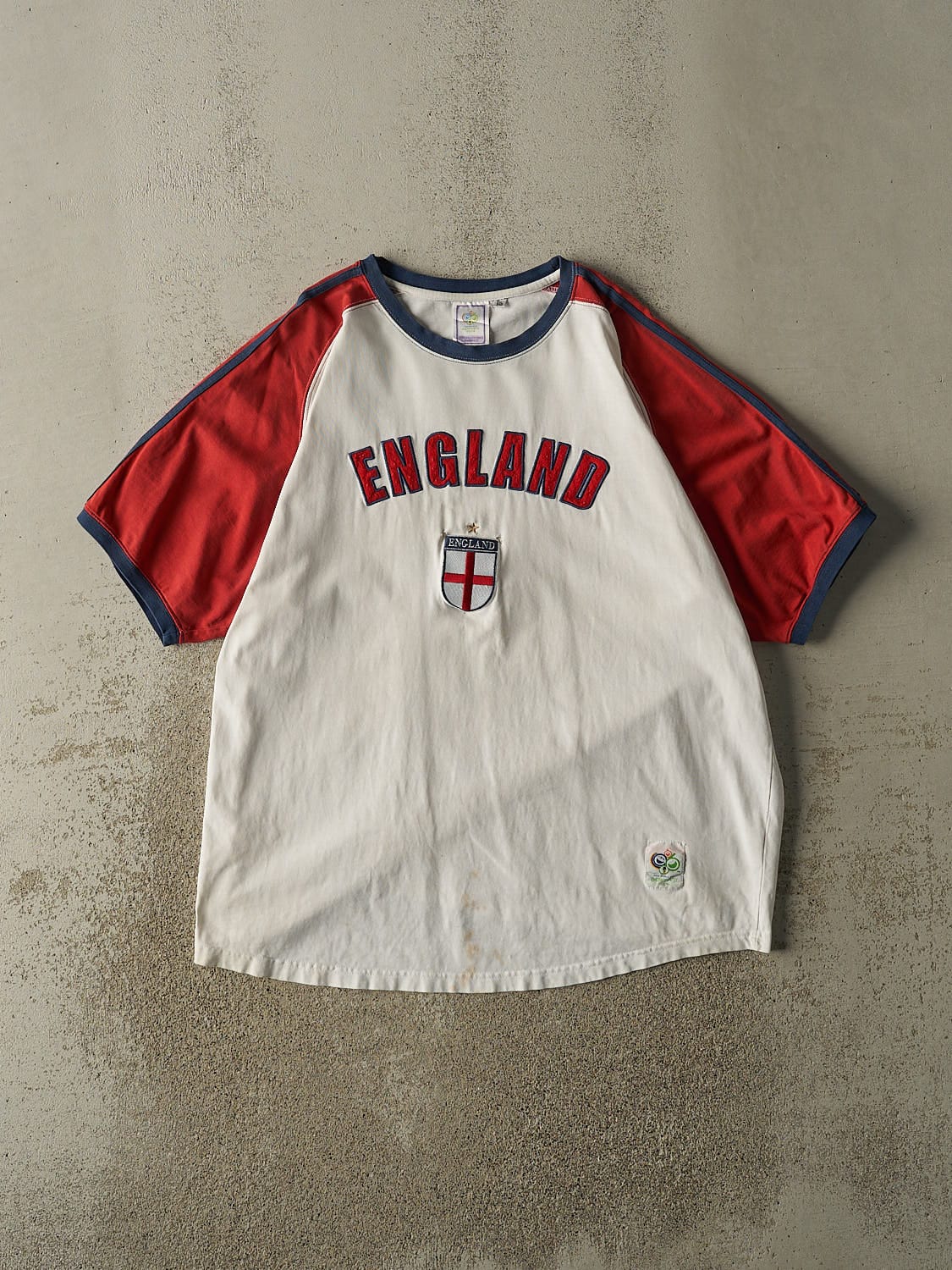 Vintage 06' White England World Cup Soccer Tee (XL/XXL)