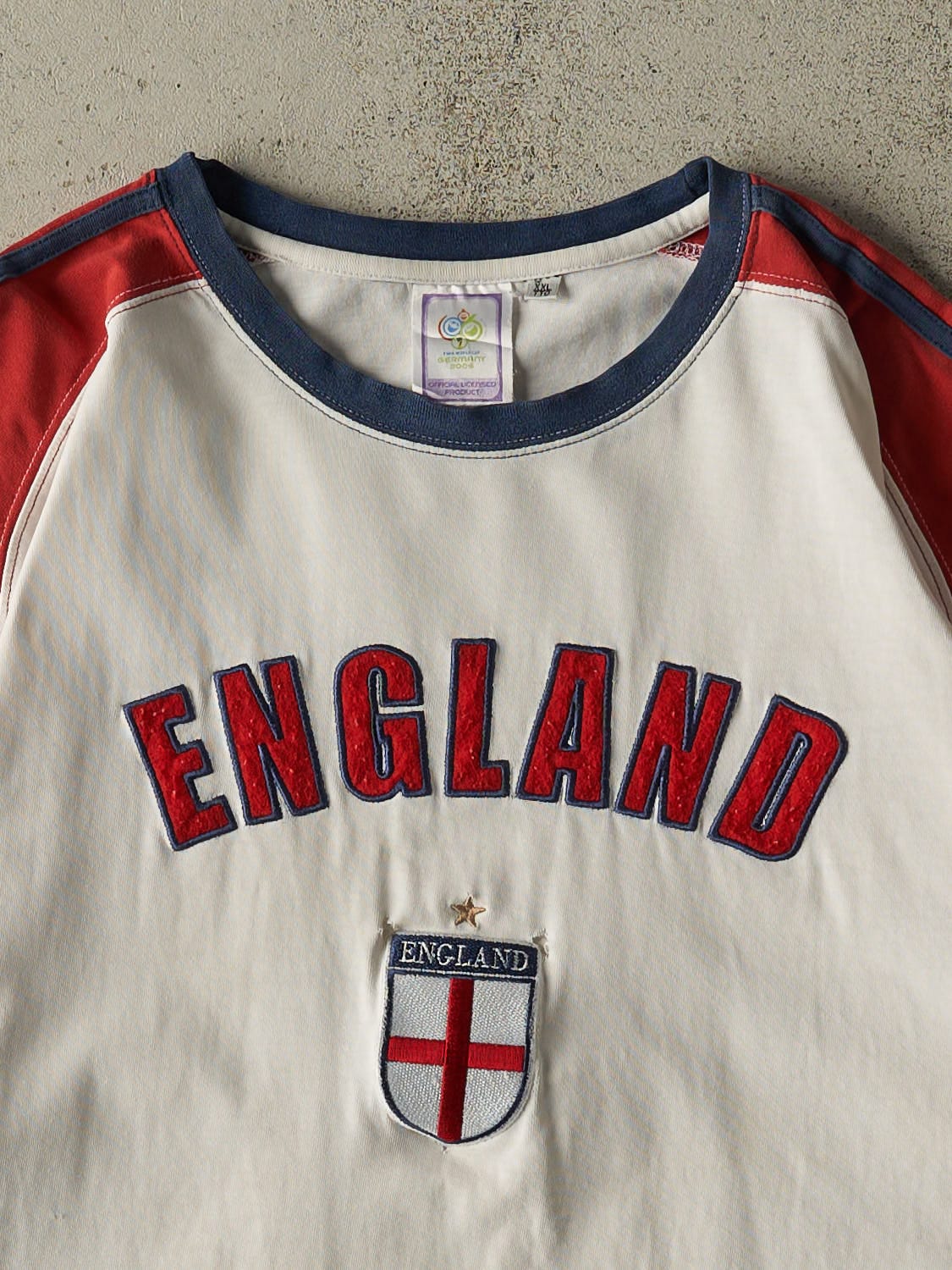 Vintage 06' White England World Cup Soccer Tee (XL/XXL)