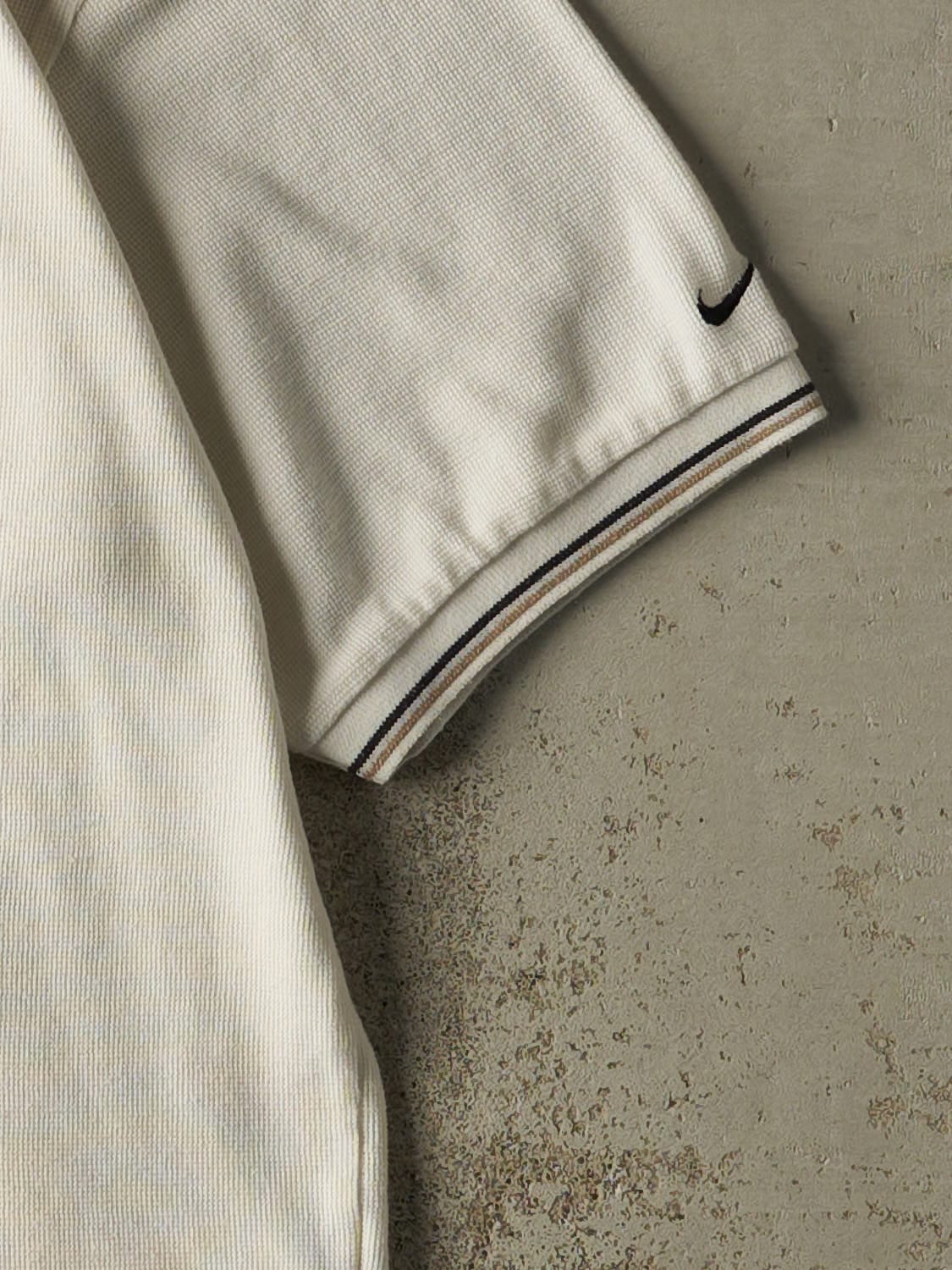 Vintage Y2K White Nike Golf Quarter Button Tee (L/XL)
