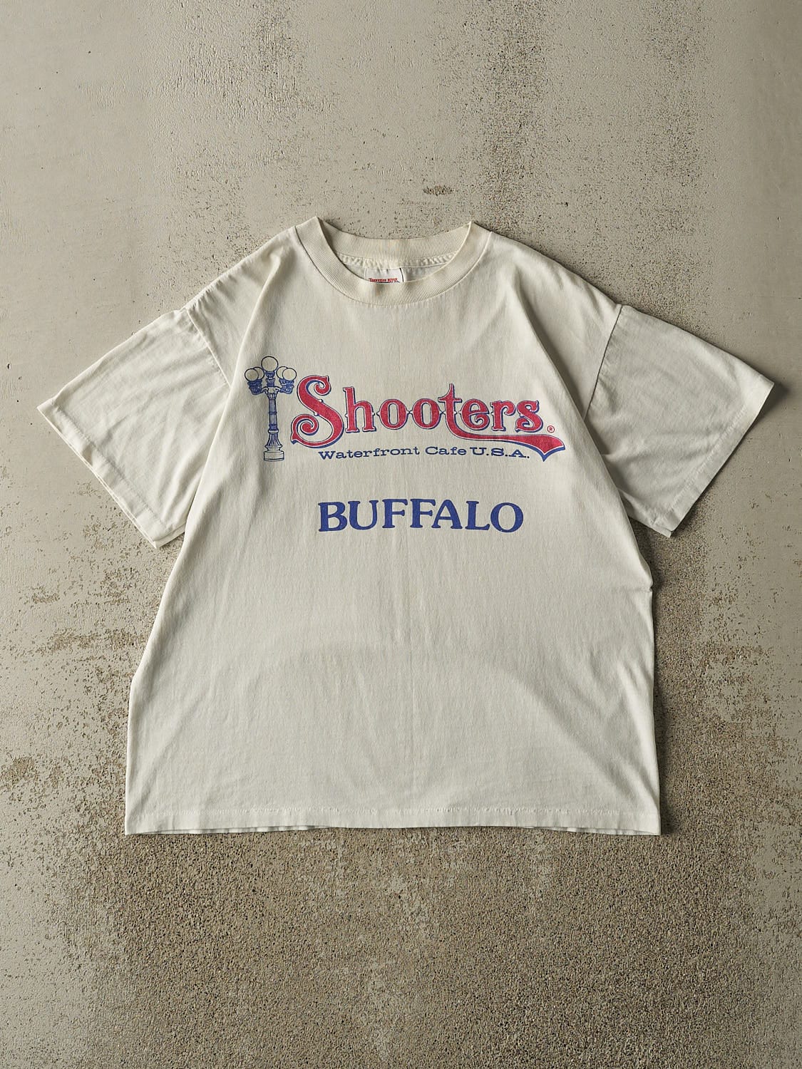 Vintage 80s White Shooter's Buffalo Single Stitch Tee (M)