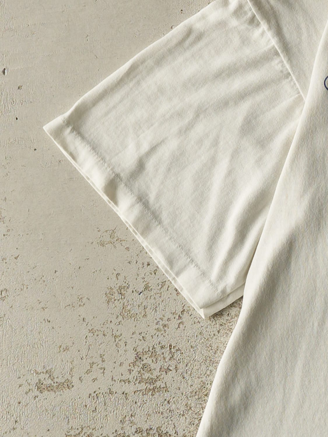 Vintage 80s White Shooter's Buffalo Single Stitch Tee (M)