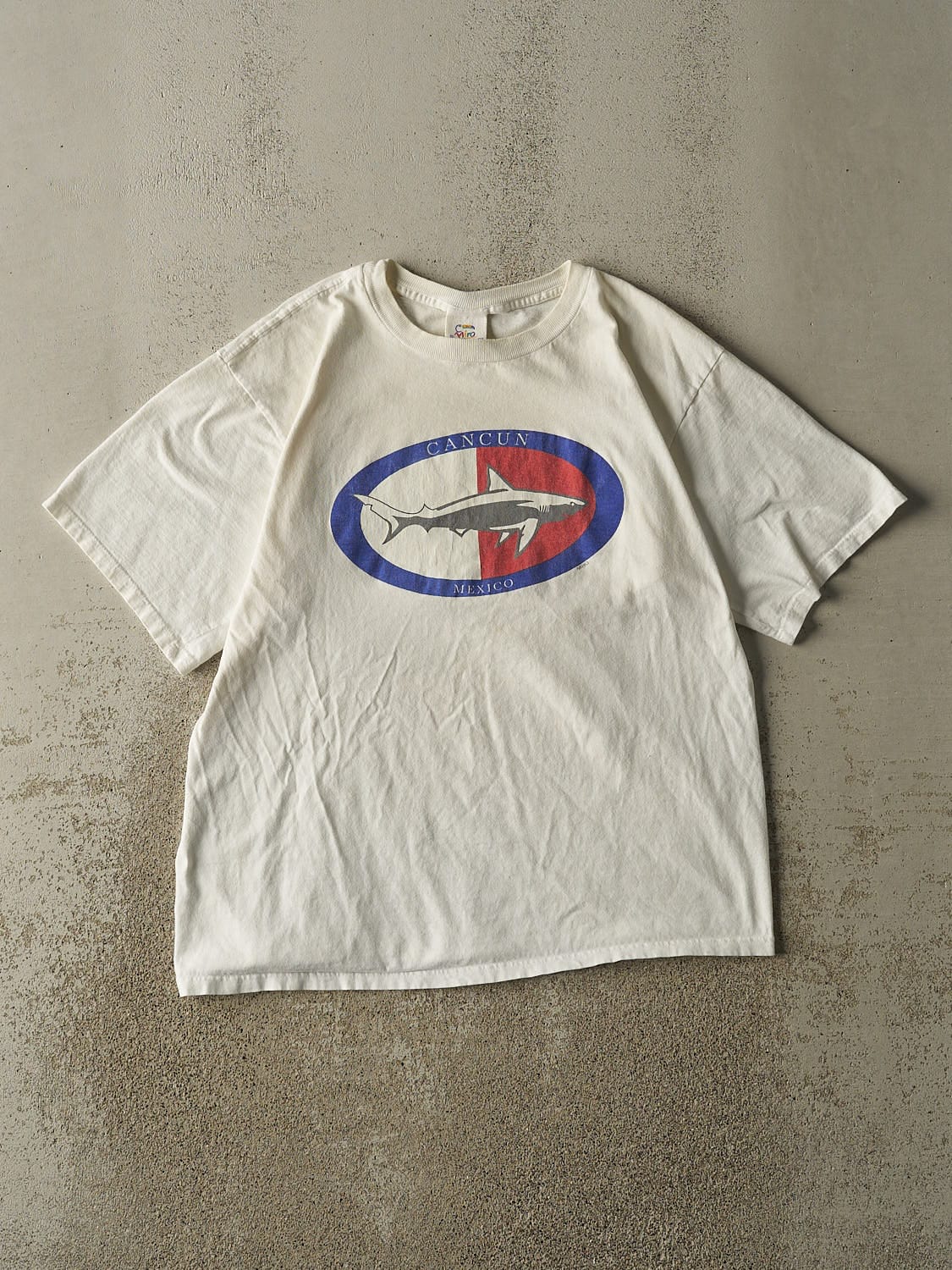 Vintage 90s White Cancun Mexico Tee (L)