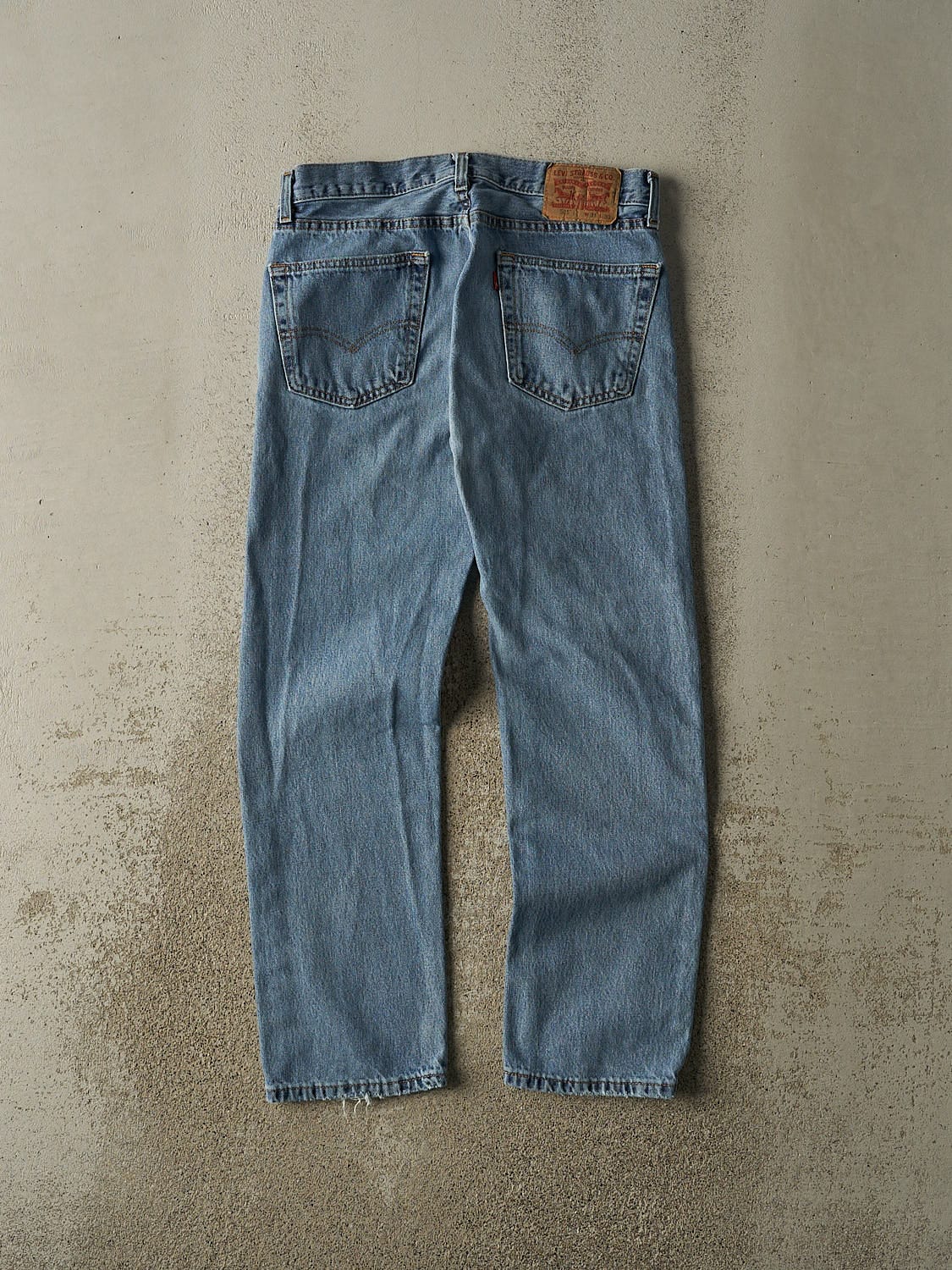 Vintage 90s Mid Wash Levi's 505 Jeans (32x28.5)