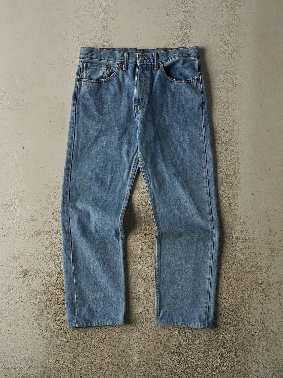 Vintage 90s Mid Wash Levi's 505 Jeans (32x28)
