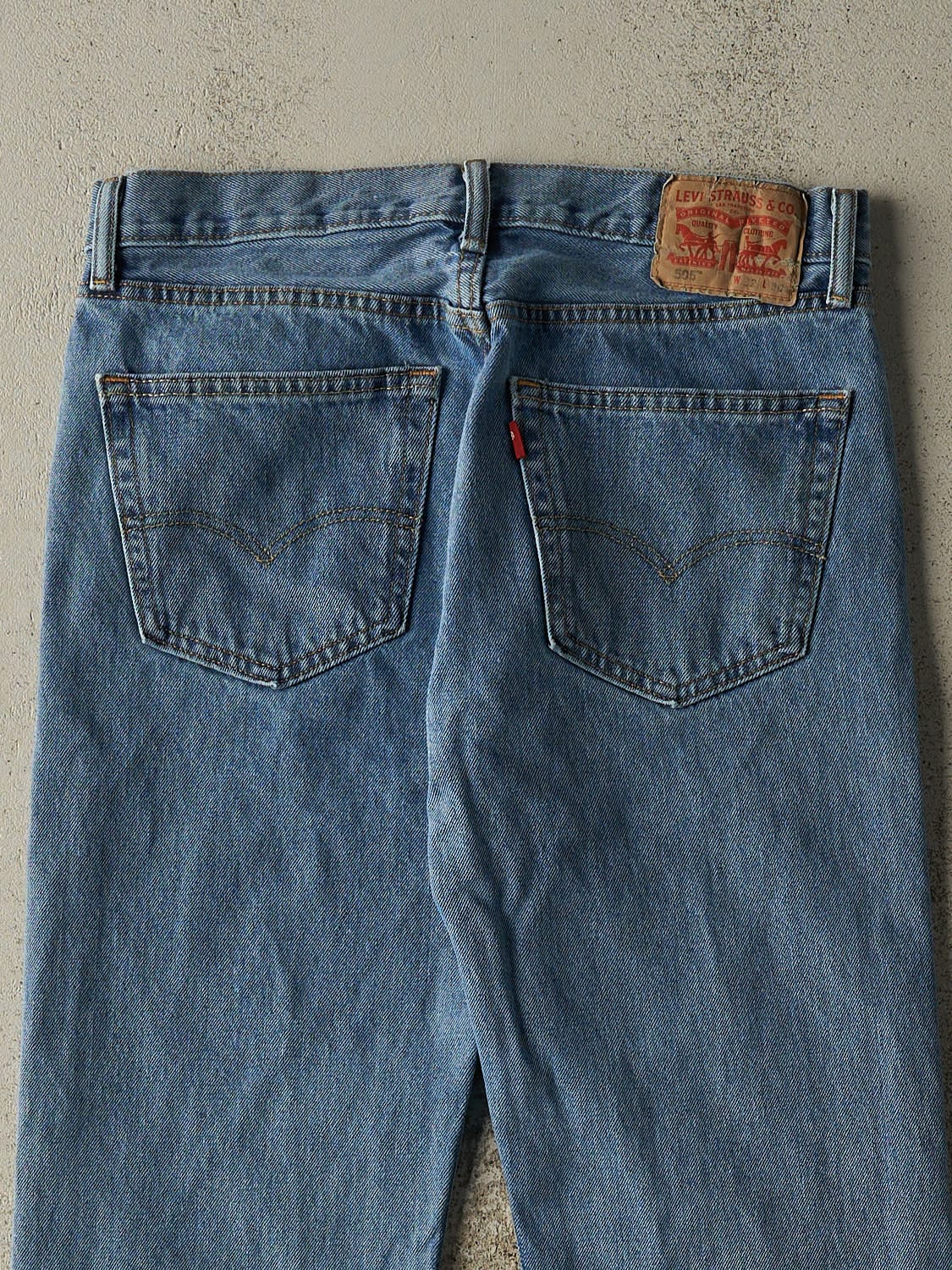 Vintage 90s Mid Wash Levi's 505 Jeans (32x28)