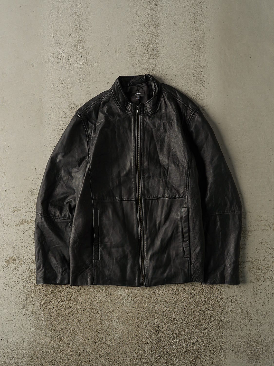 Vintage Y2K Black Leather Biker Style Jacket (M/L)