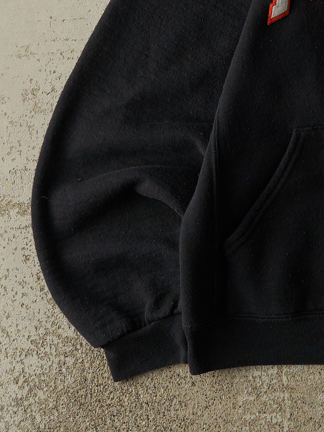 Vintage Y2K Black Russell Athletic Findlay Hoodie (XS)