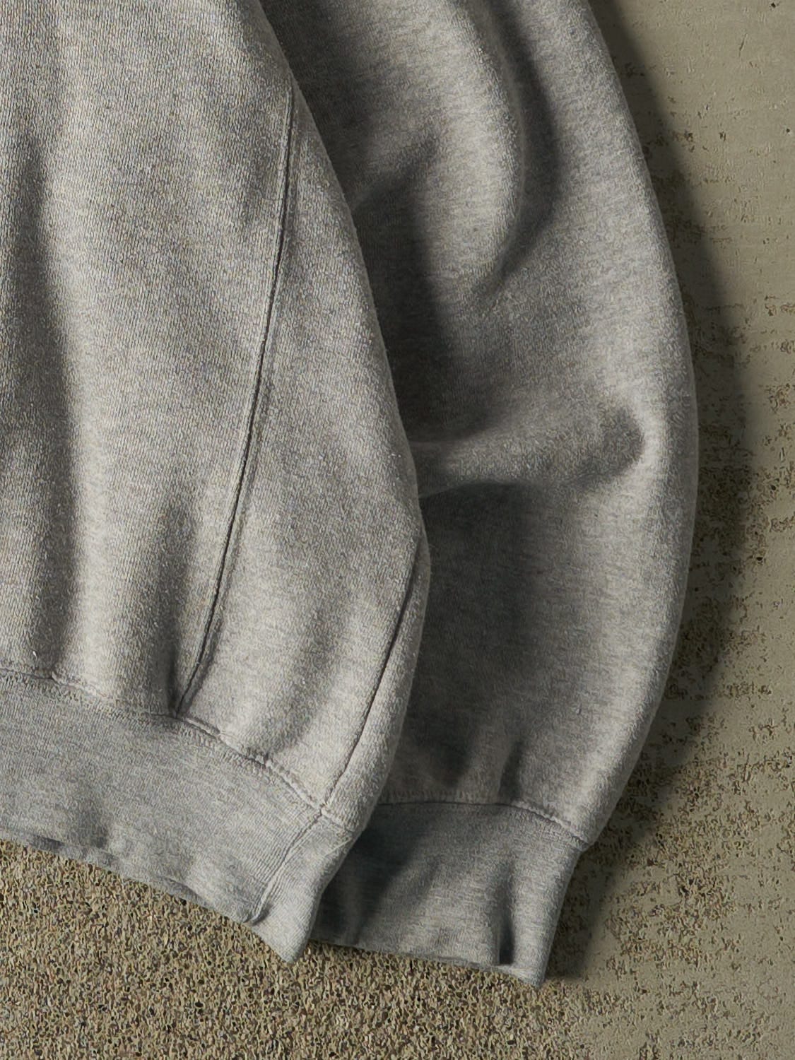 Vintage 90s Grey Cape Cod Embroidered Crewneck (M)