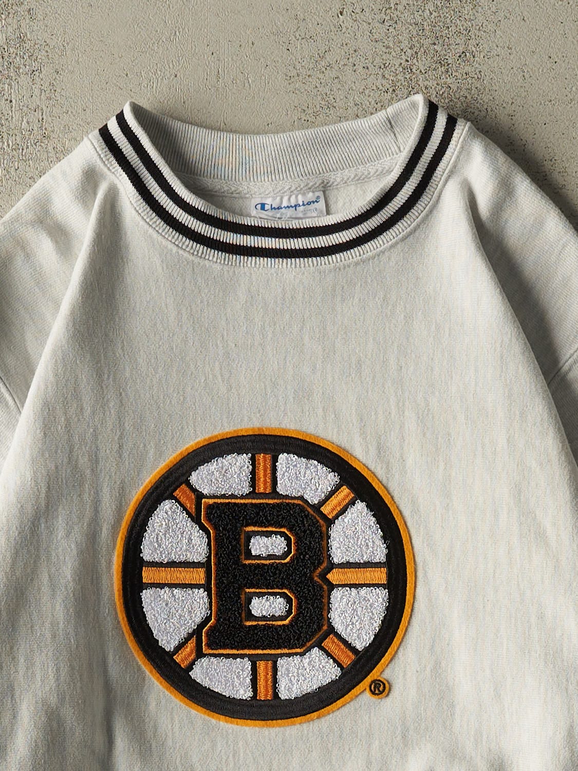 Vintage 90s Heather Grey Champion Reverse Weave Boston Bruins Crewneck (M)