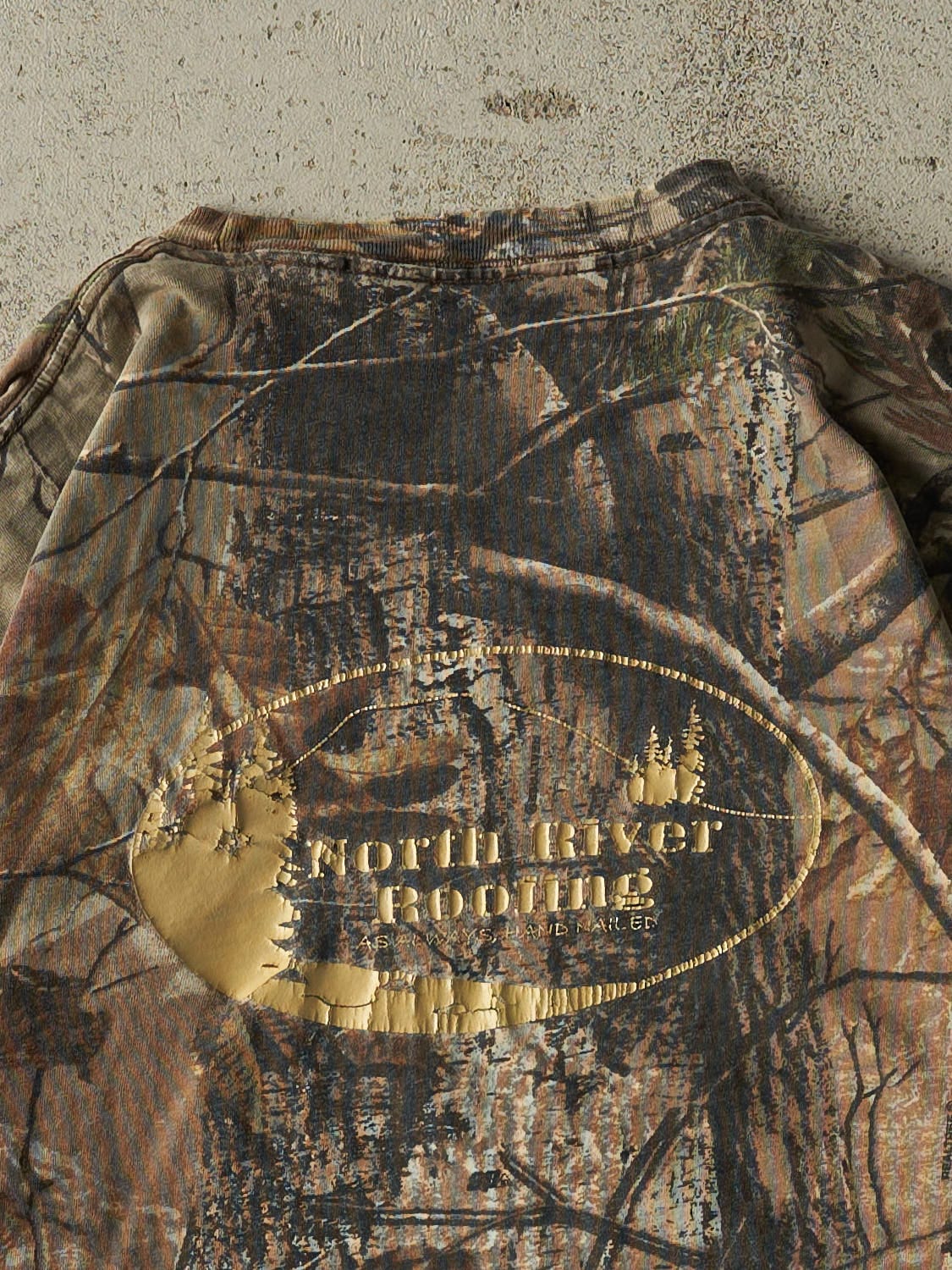 Vintage 90s Camo Realtree North River Roofing Pocket Tee (M/L)
