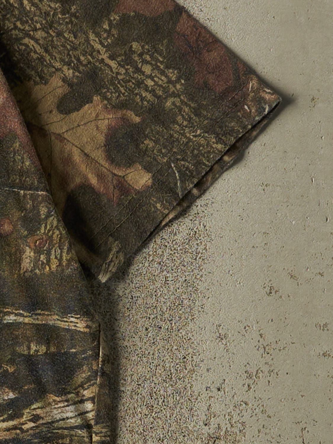 Vintage Y2K Camo Mossy Oak Blank Tee (M/L)