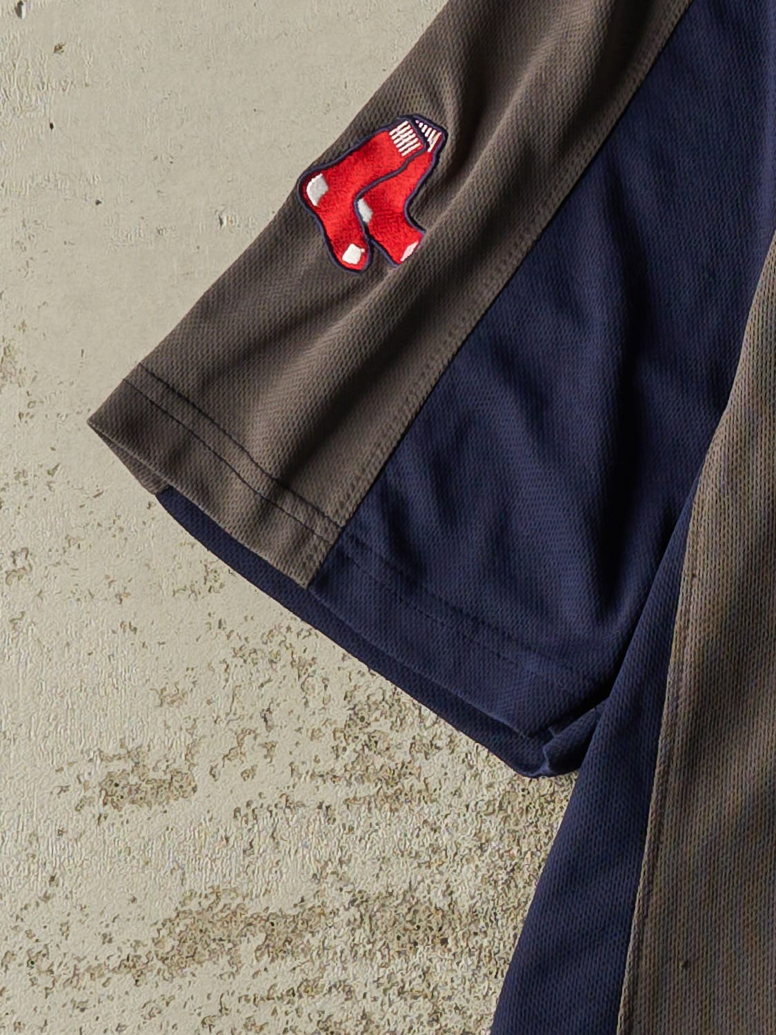 Vintage Y2K Charcoal Grey Boston Red Sox Jersey (XL)