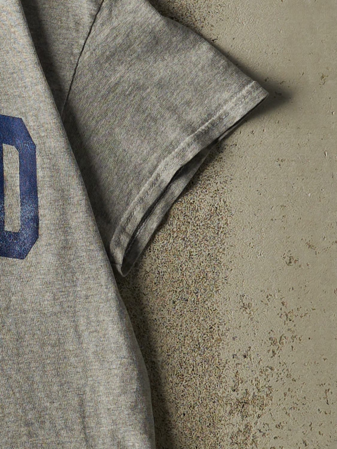 Vintage Y2K Grey Oxford University Tee (XS/S)