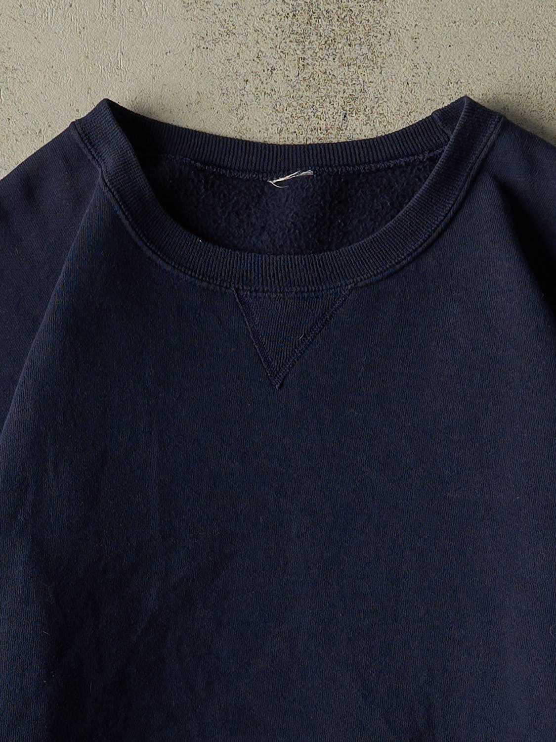 Vintage Y2K Navy Blue Russell Athletic Blank Crewneck (L/XL)