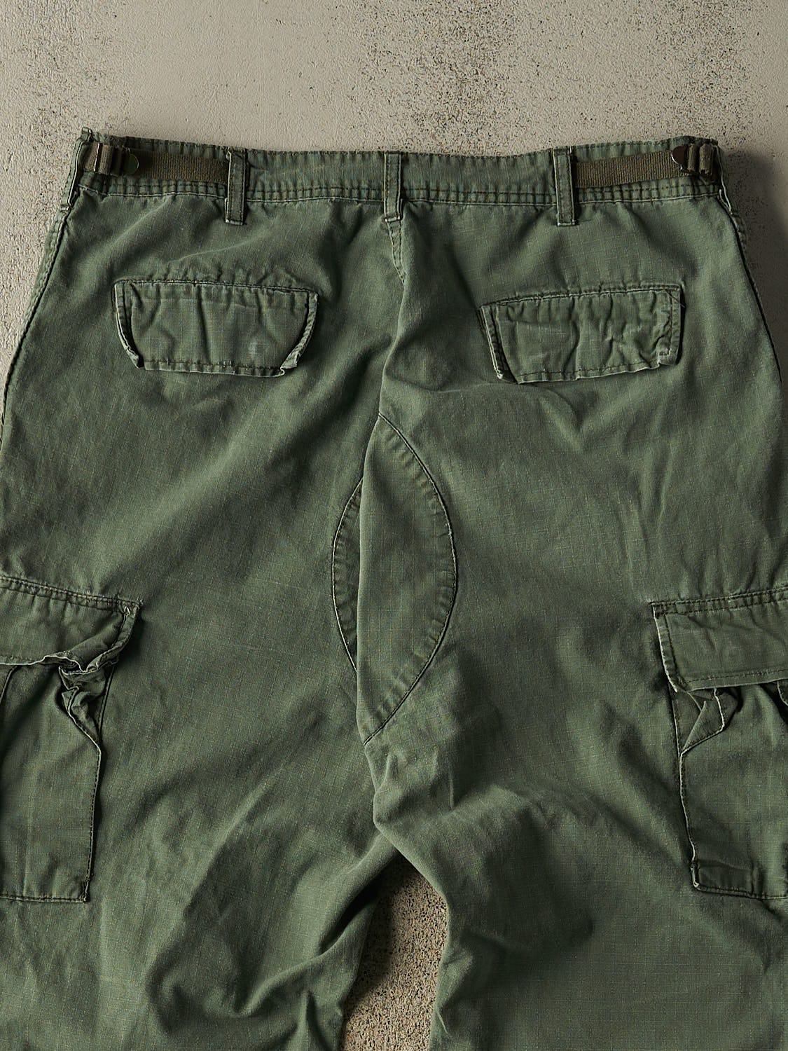 Vintage 90s Green Cargo Military Pants (34x29)