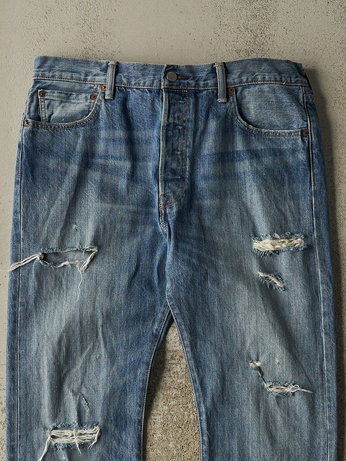 Vintage Y2K Dark Wash Levi's 501 Jeans (35x29.5)