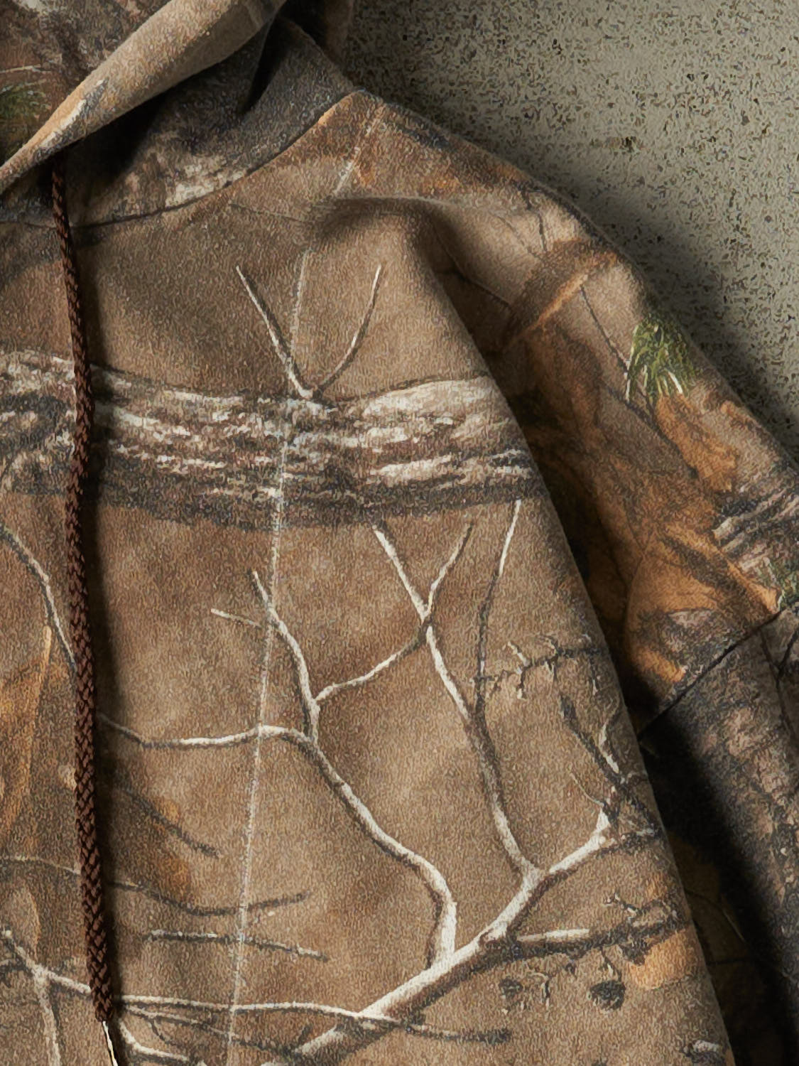 Vintage Y2K Camo Realtree x Russell Outdoors Hoodie (XL)