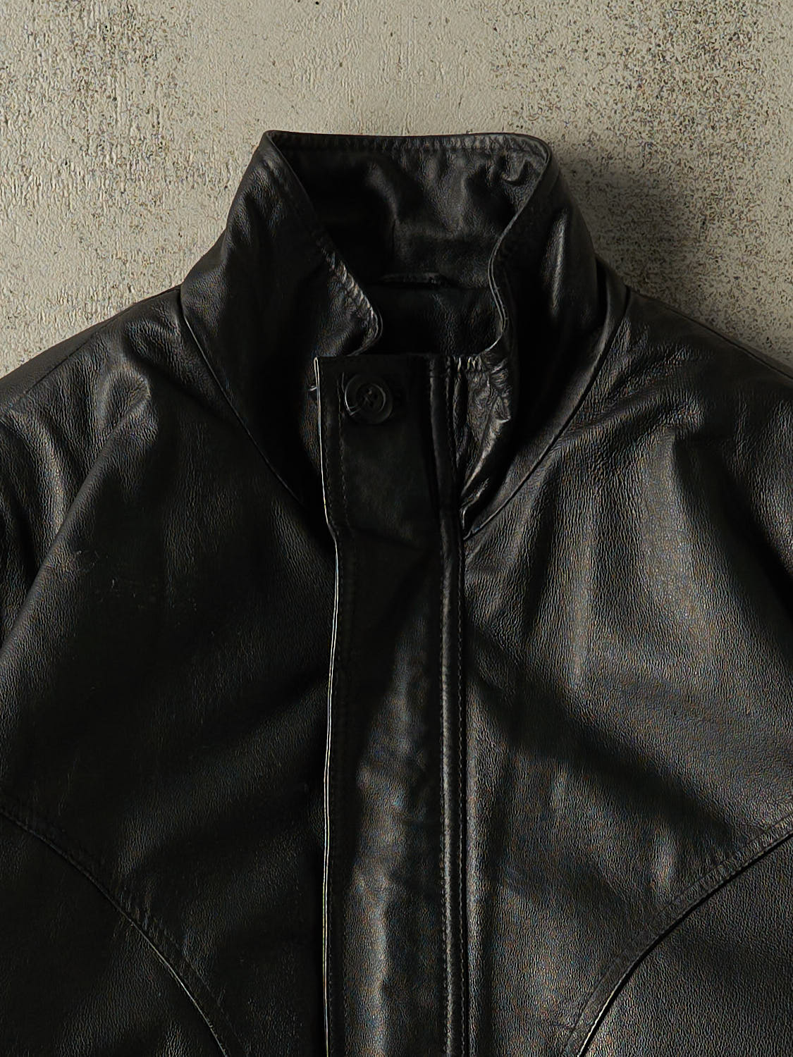 Vintage 90s Black Retreat Bomber Leather Jacket (M/L)