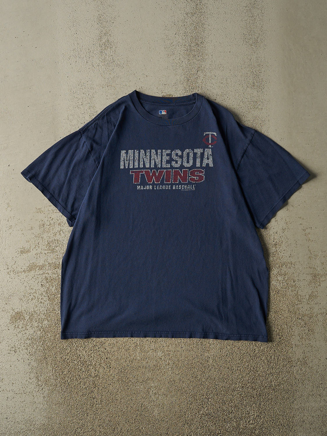 Vintage Y2K Navy Blue Minnesota Twins Tee (L/XL)