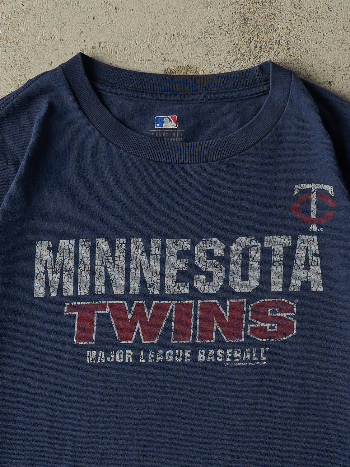 Vintage Y2K Navy Blue Minnesota Twins Tee (L/XL)