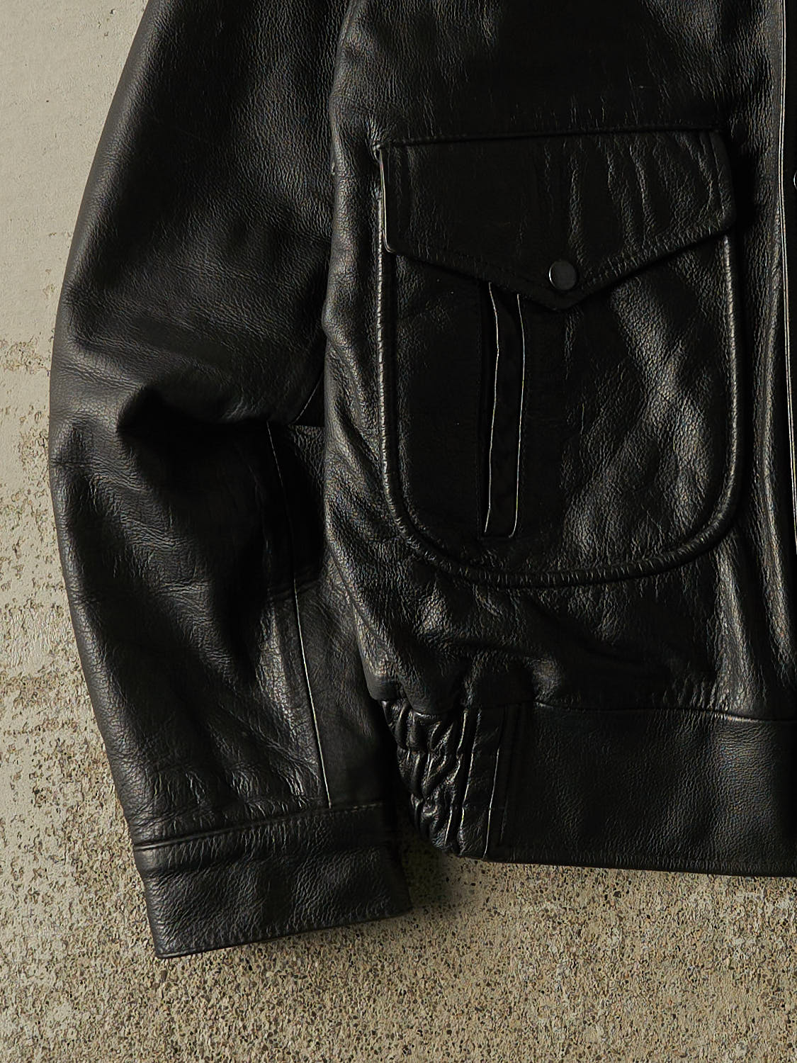 Vintage 90s Black Leather Jacket (M/L)