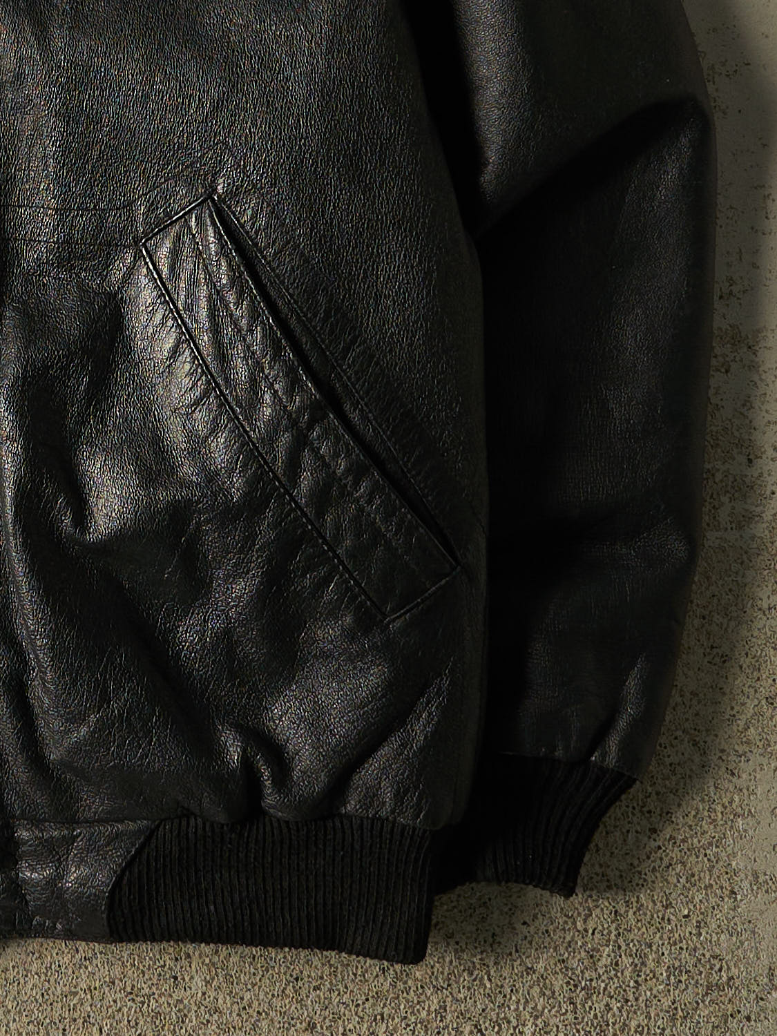 Vintage 90s Black Lightweight Bomber Leather Jacket (L)