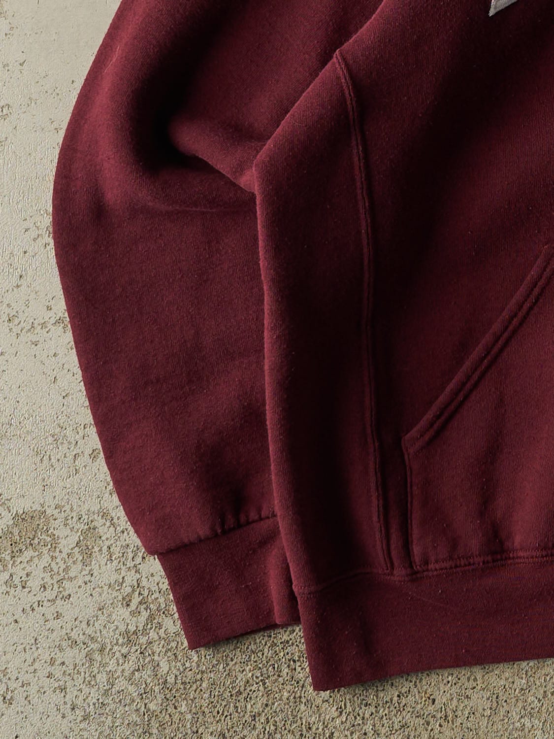 Vintage Y2K Burgundy Russell Athletic Harvard University Hoodie (M)