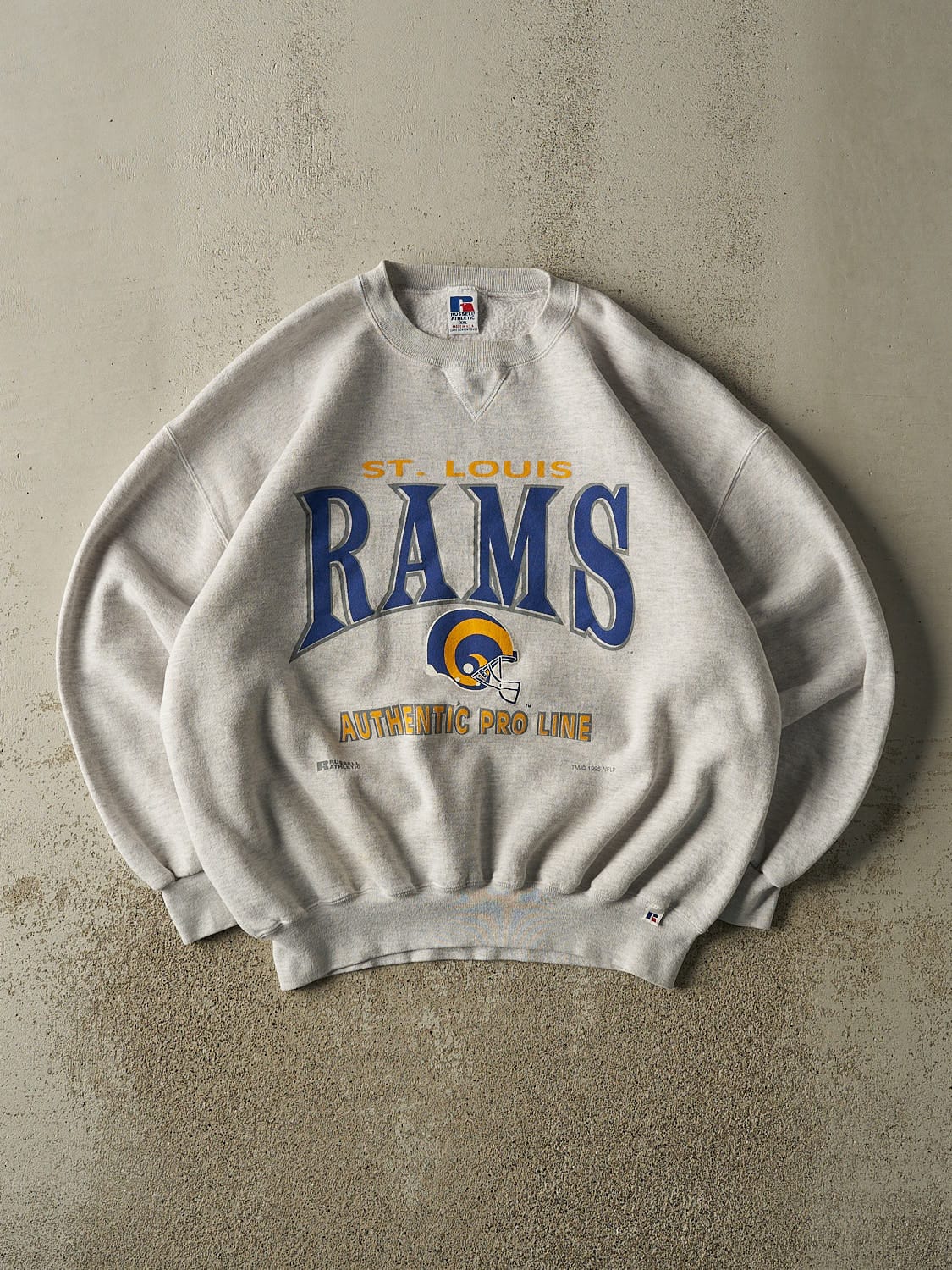 Vintage 95' Heather Grey Russell Athletic St Louis Rams Crewneck (XL/XXL)