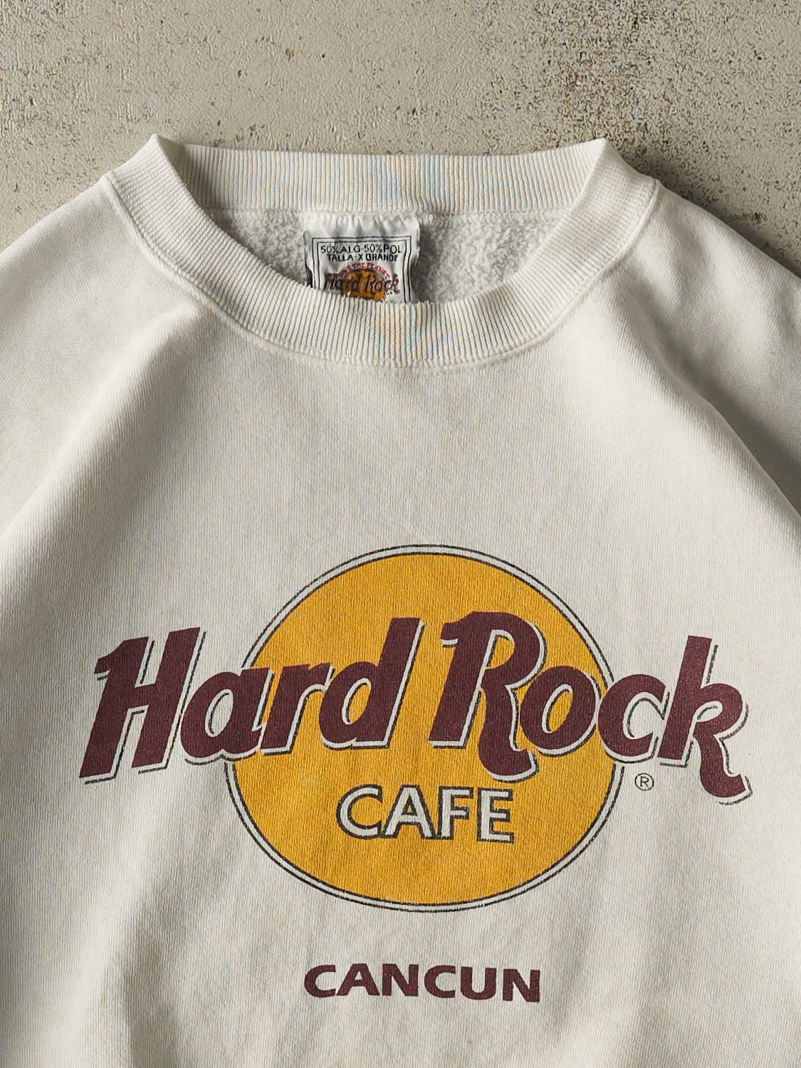 Vintage 90s White Hard Rock Cafe Cancun Crewneck (M/L)