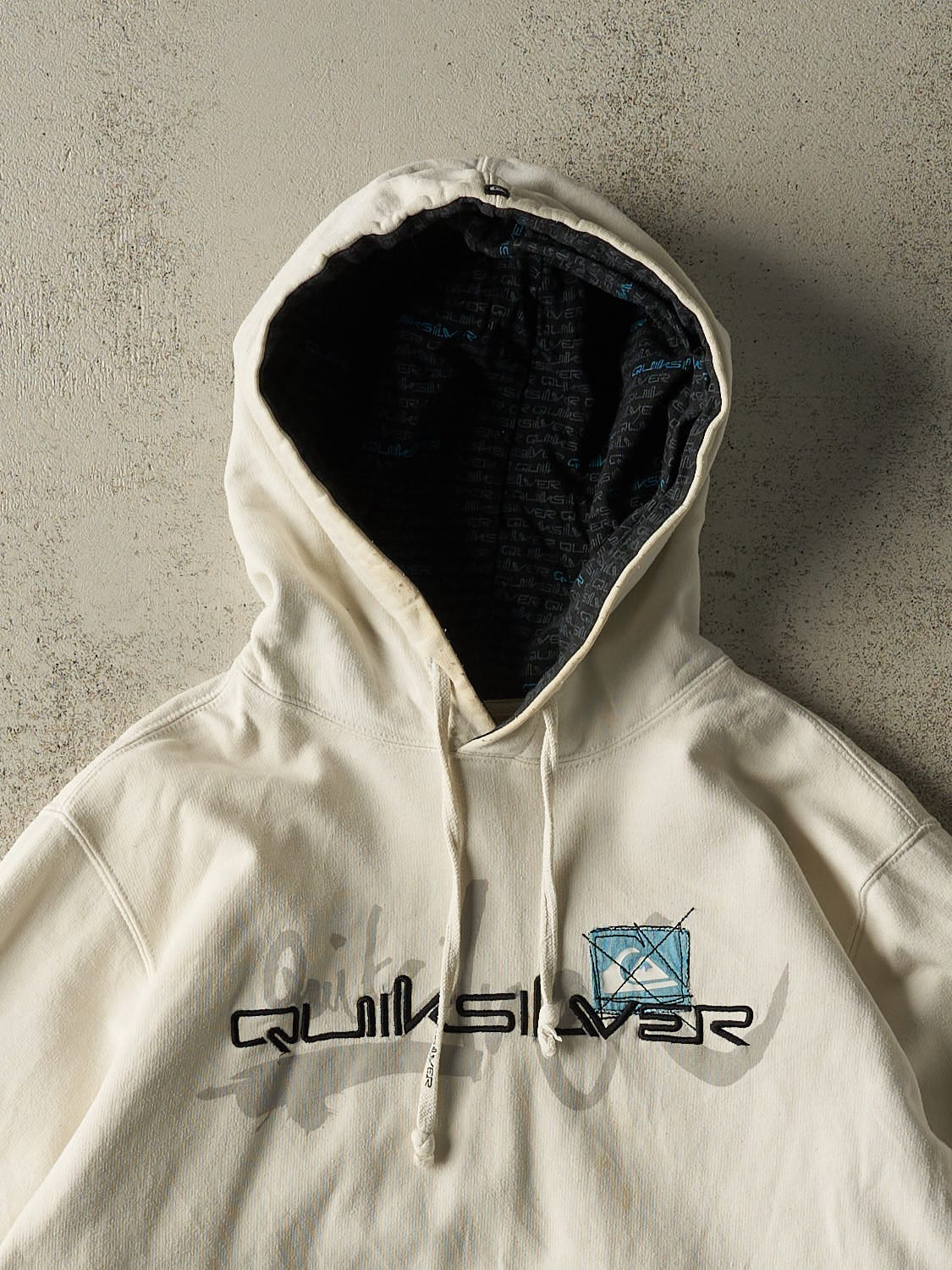 Vintage Y2K Beige Quiksilver Hoodie (M/L)