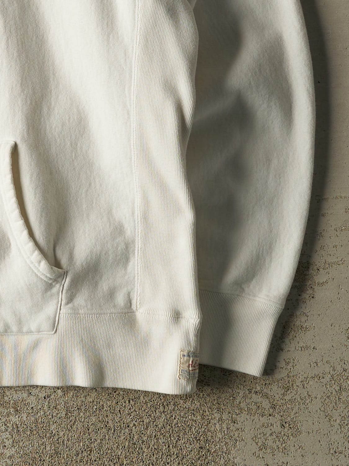 Vintage Y2K White American Eagle Lake Valley Hoodie (XL)