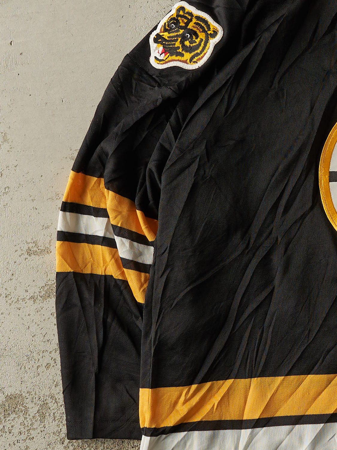 Vintage Y2K Black Boston Bruins Hockey Jersey (L/XL)