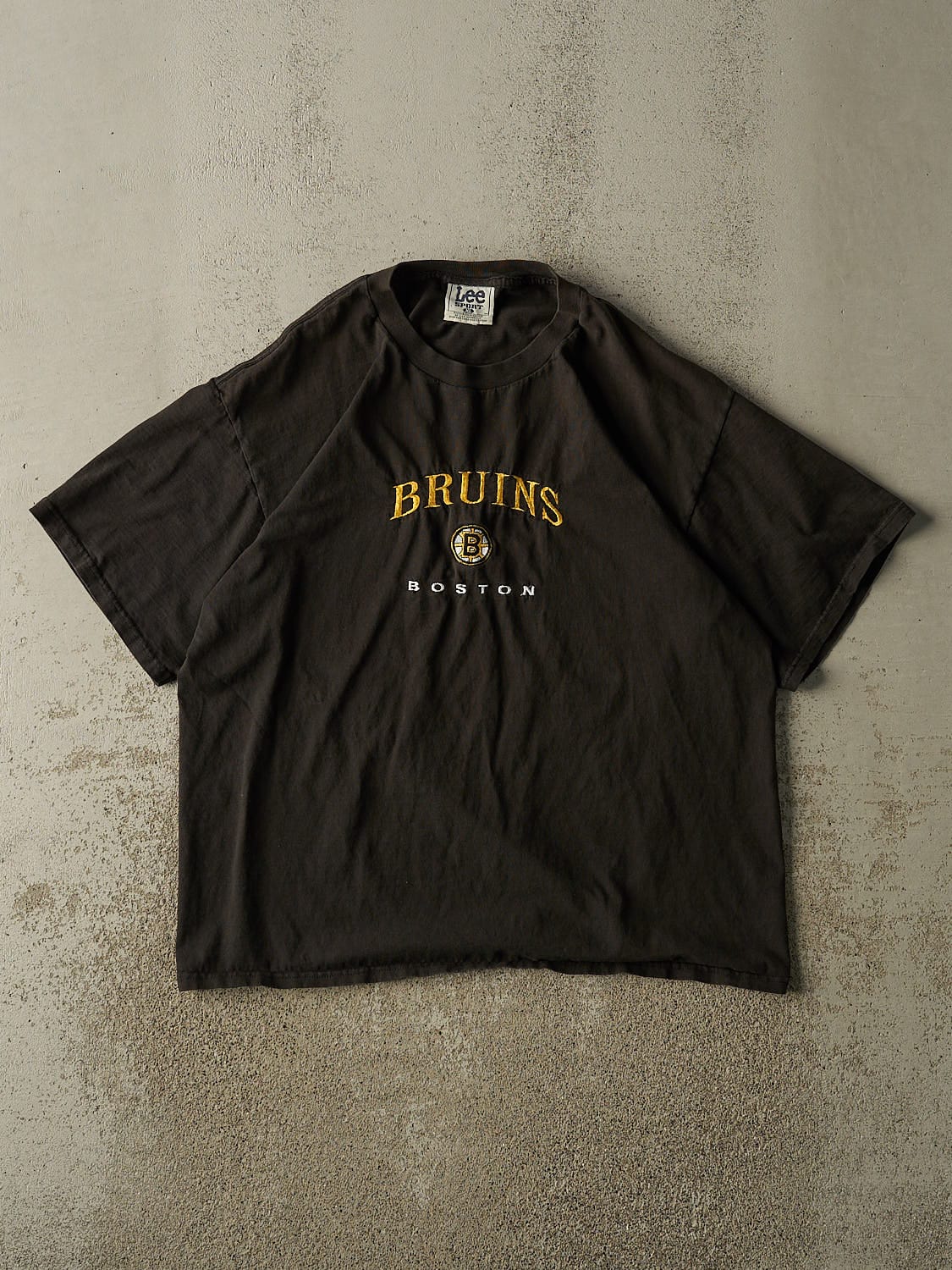 Vintage 90s Black Boston Bruins Embroidered Tee (L/XL)