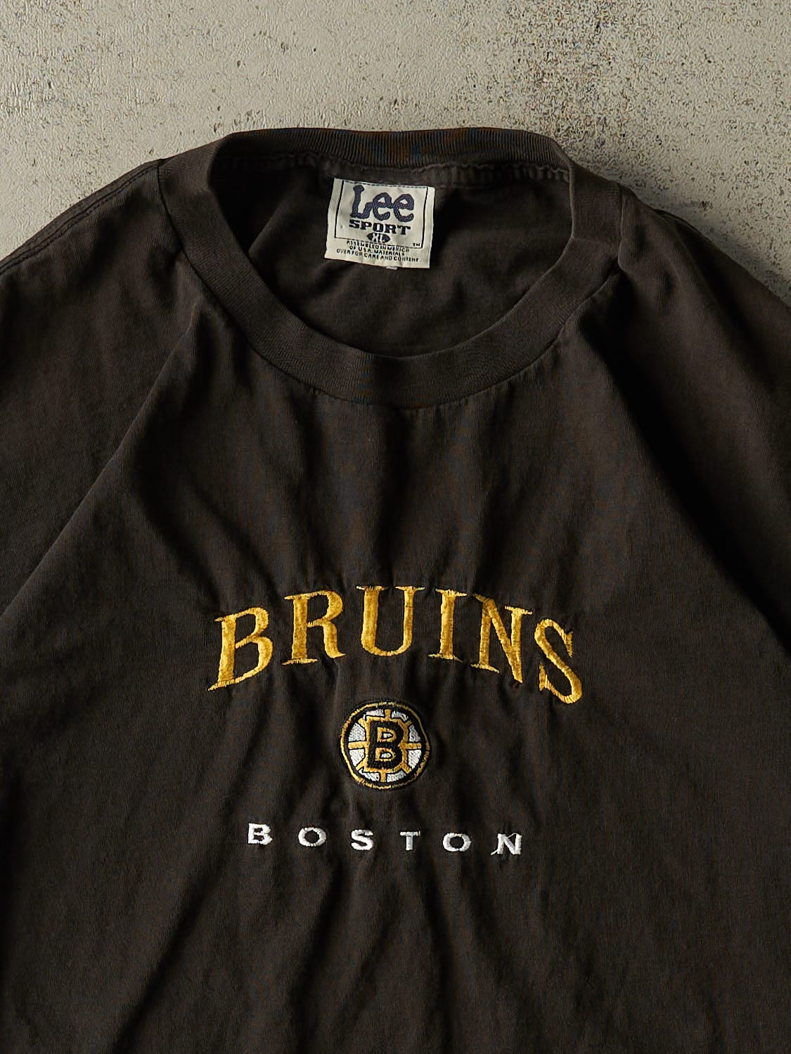 Vintage 90s Black Boston Bruins Embroidered Tee (L/XL)