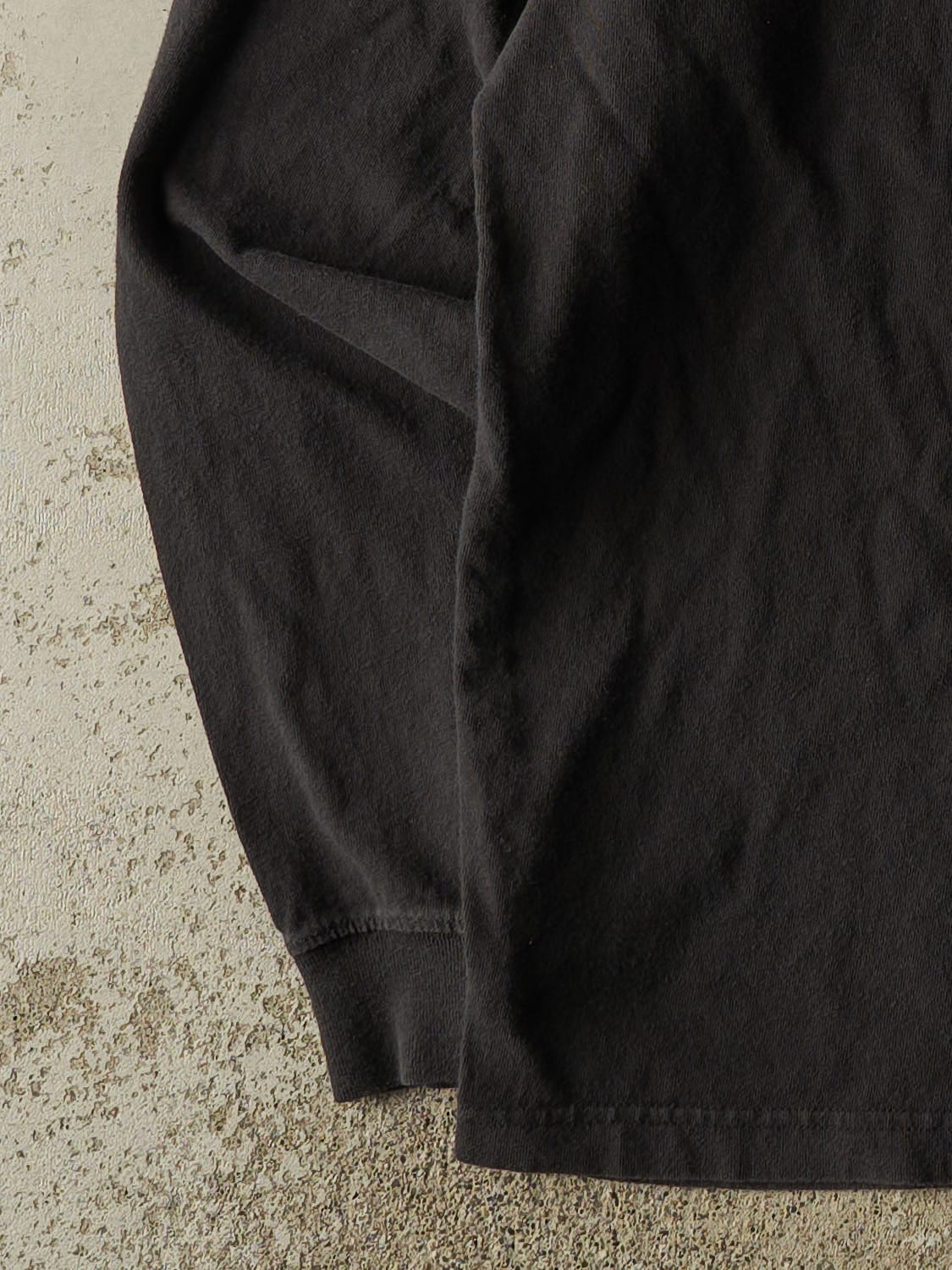 Vintage Y2K Black Carhartt Long Sleeve (L/XL)