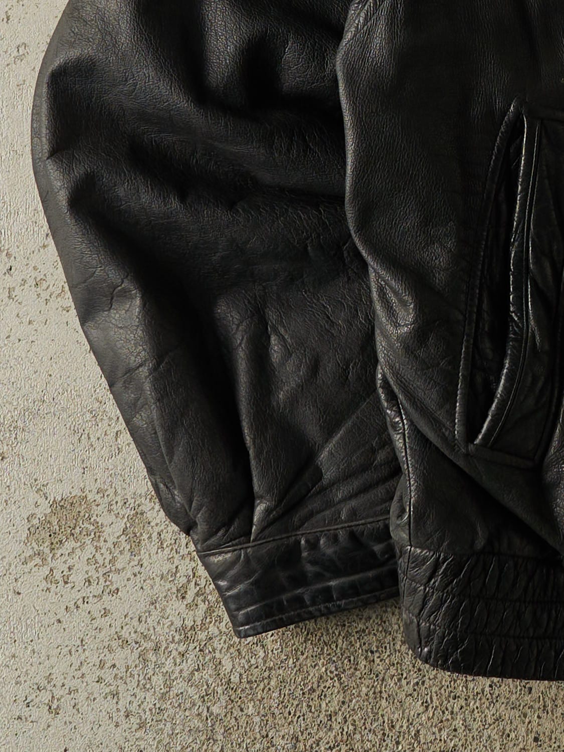Vintage 90s Black Leather Bomber Jacket (XL/XXL)