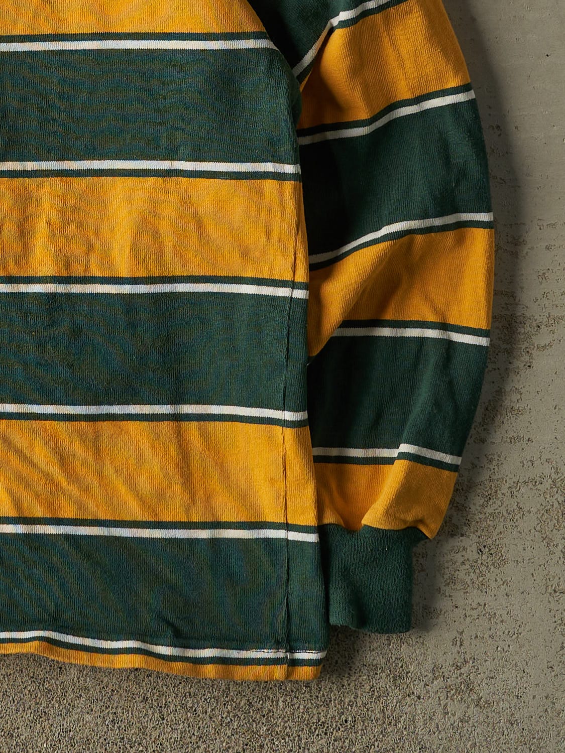 Vintage 90s Green & Yellow Quarter Button Long Sleeve (XL)