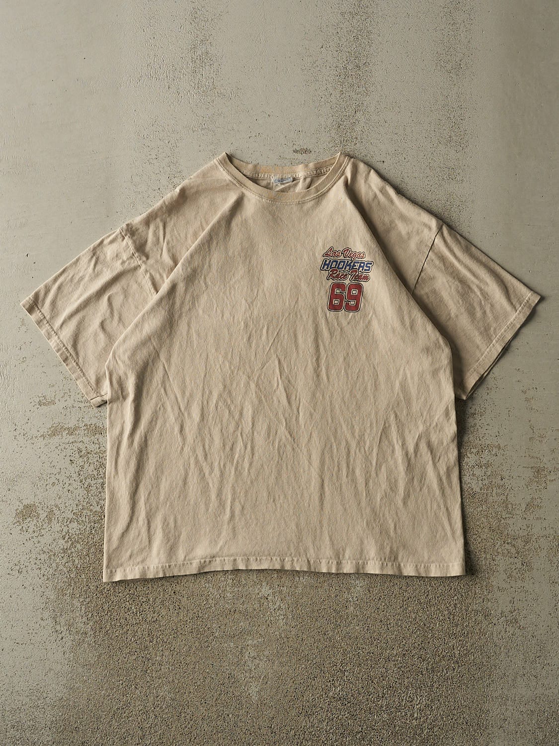Vintage Y2K Beige Las Vegas Race Tee (L/XL)