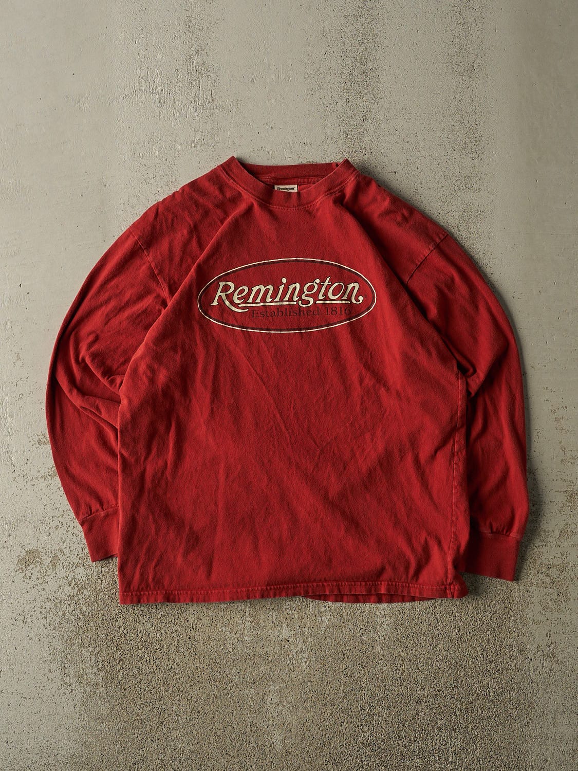 Vintage Y2K Red Remington Long Sleeve (L)