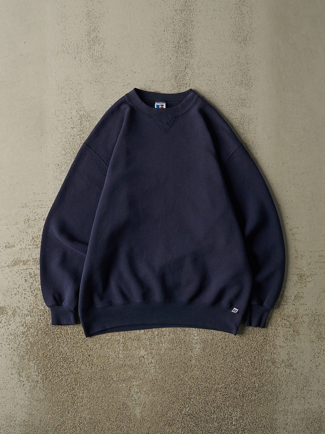 Vintage 90s Navy Blue Russell Athletic Blank Crewneck (S/M)