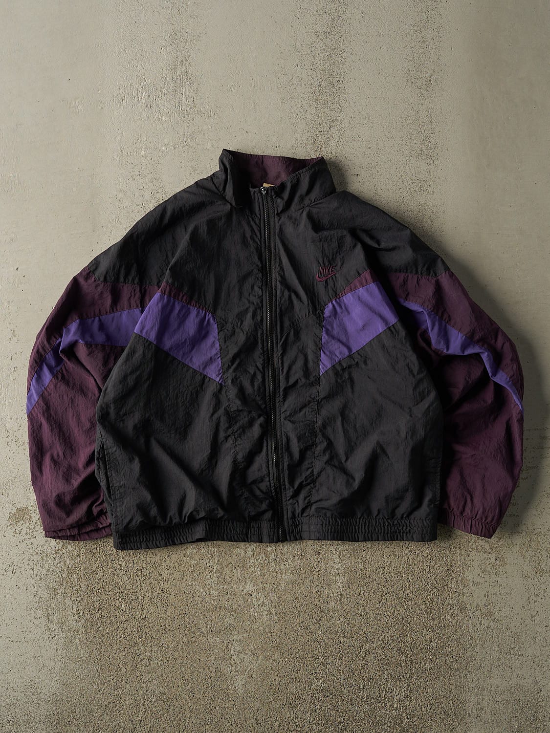 Vintage 90s Black & Purple Nike Embroidered Windbreaker Jacket (M/L)
