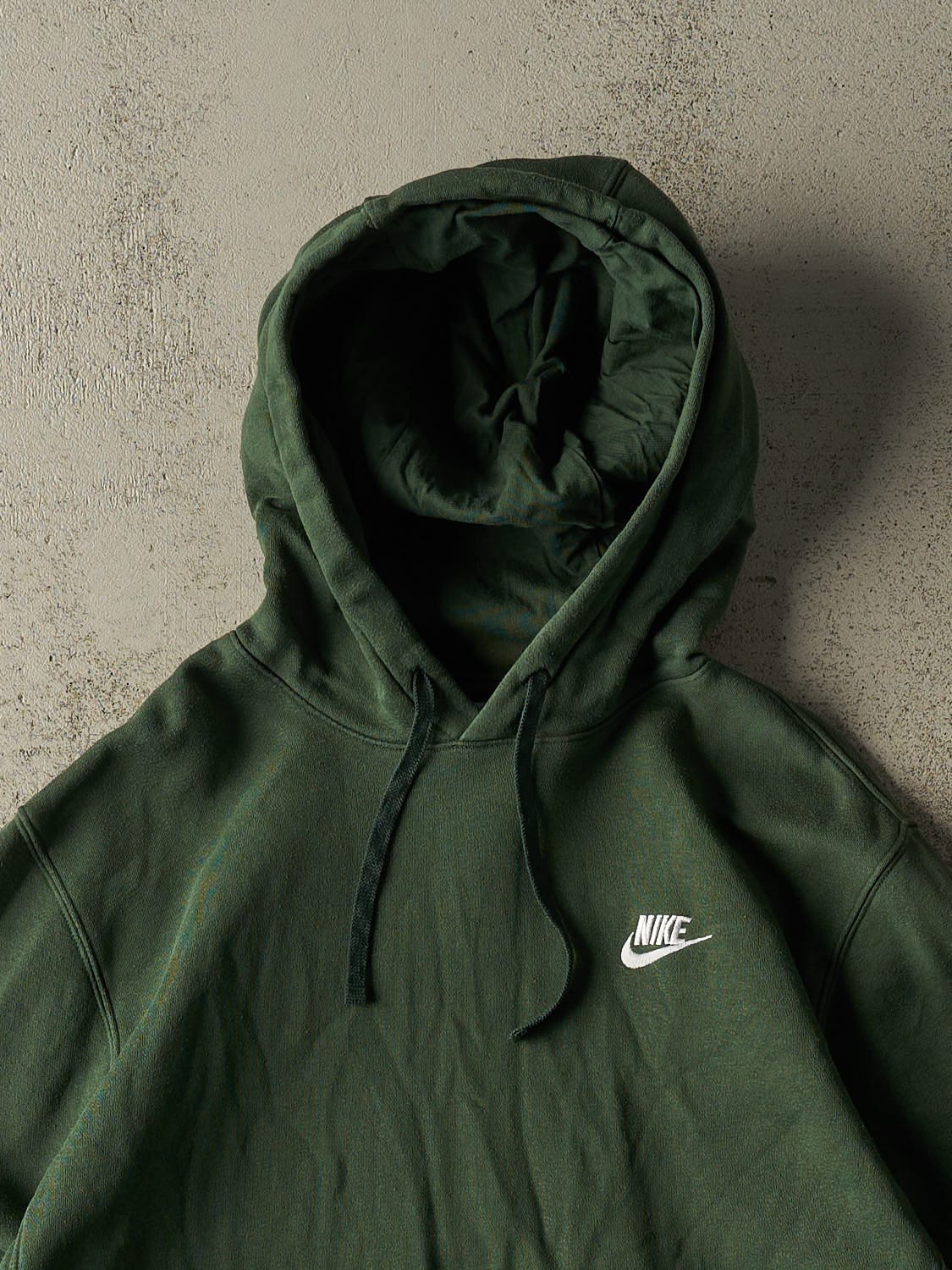 Vintage Y2K Green Nike Embroidered Hoodie (S/M)