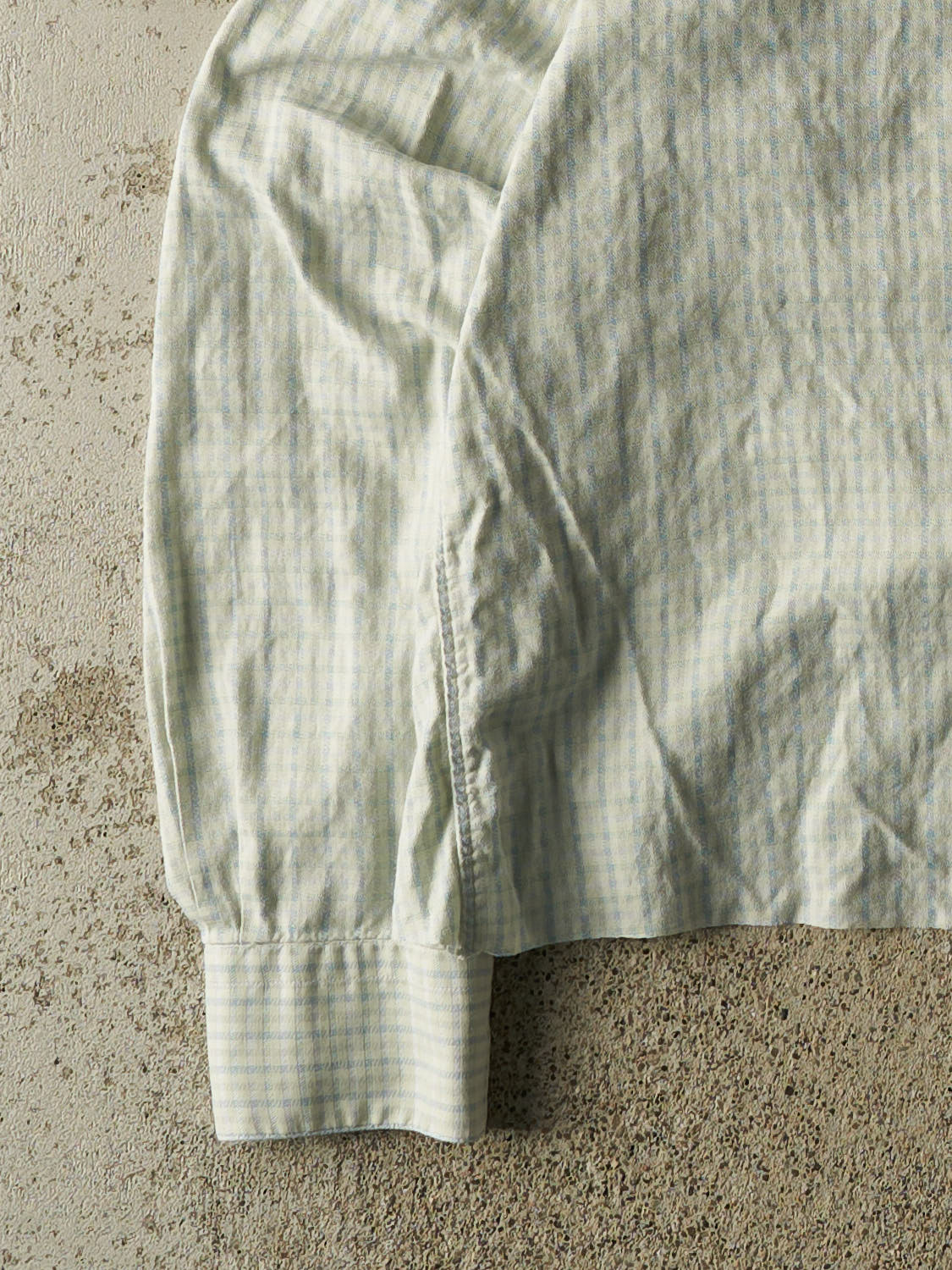 Vintage Y2K Green Burberry Cropped Button Up Long Sleeve (M)