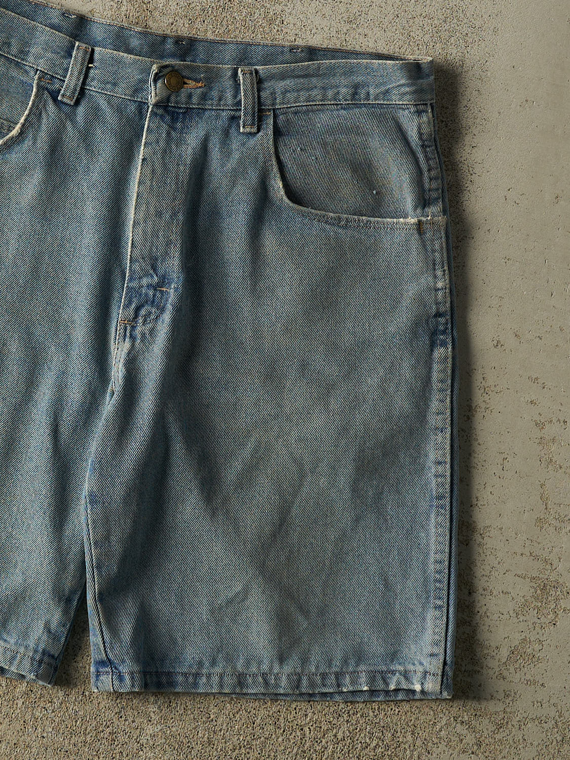 Vintage 90s Mid Wash Wrangler Jean Shorts (35x9.5)