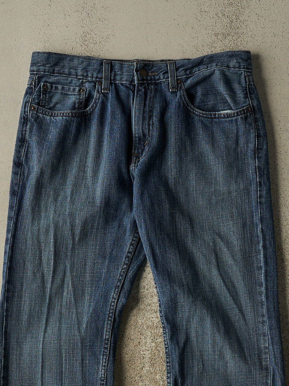 Vintage Y2K Dark Wash Levi's Signature Jeans (32x29.5)