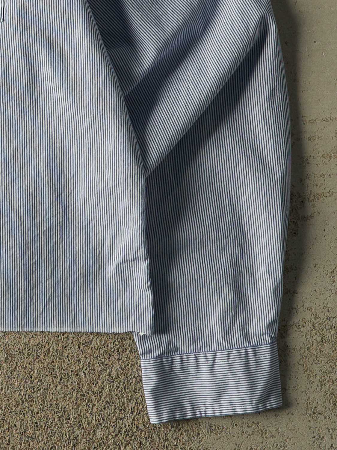 Vintage 90s Blue Gap Cropped Button Up Long Sleeve (S/M)